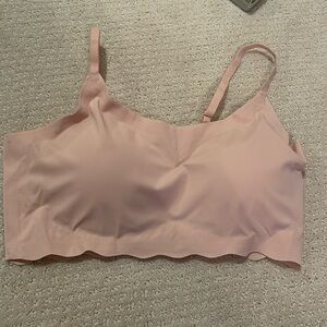 Brallet top
